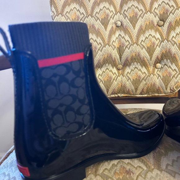 Coach boots EUC size 7 - Picture 3 of 8